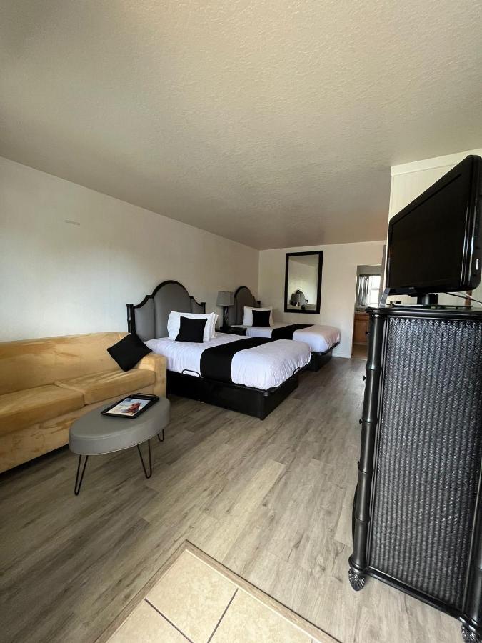 Holiday Isles Resort Madeira Beach Kültér fotó